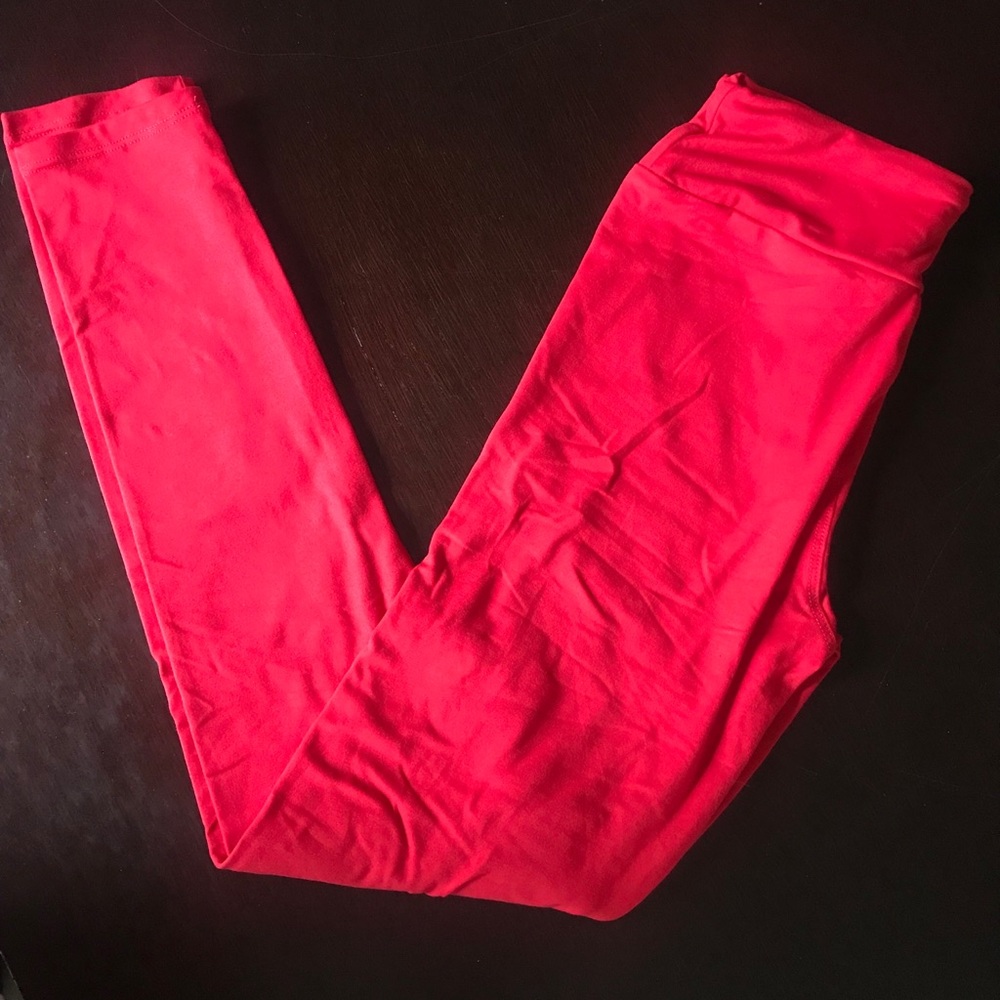 Red Lularoe Leggings